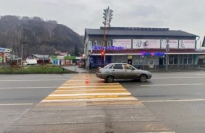 В Майме на пешеходном переходе «Лада» сбила 21-летнюю девушку В Майме на пешеходном переходе «Лада» сбила 21-летнюю девушку