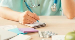 На Алтае медики продолжат получать доплаты по «зарплатному» проекту На Алтае медики продолжат получать доплаты по «зарплатному» проекту