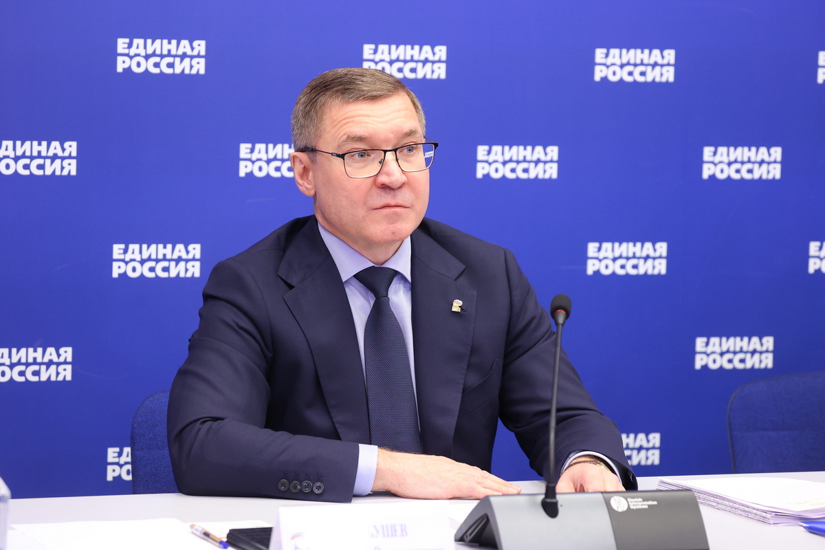 Эжер Ялбаков назначен врио секретаря регионального отделения «Единой России»