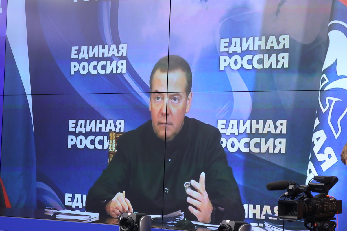 Эжер Ялбаков назначен врио секретаря регионального отделения «Единой России»