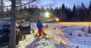 «Тойота» слетела с дороги у села Козуль, водитель госпитализирован Фото: Госавтоинспекция.