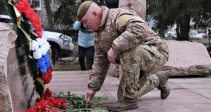 В Республике Алтай почтили память погибших сотрудников ОВД В Республике Алтай почтили память погибших на службе сотрудников ОВД