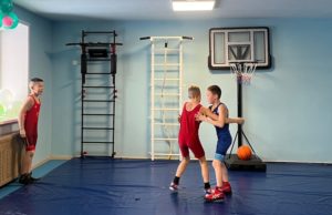 Новый спортзал для борцов подарили центру «Очаг» перед Новым годом