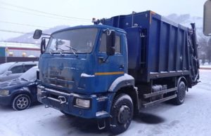Новые мусоровозы поступили в Республику Алтай
