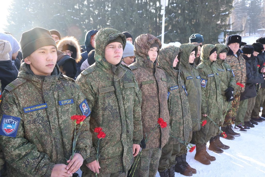 Память защитников Ленинграда почтили в Горно-Алтайске 
