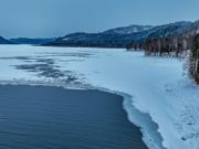 Замерзнет ли Телецкое озеро этой зимой? Замерзнет ли Телецкое озеро этой зимой?