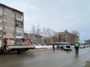 Легковушка столкнулась с грузовиком в Горно-Алтайске, пострадал один из водителей Легковушка столкнулась с грузовиком в Горно-Алтайске, пострадал один из водителей