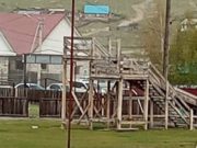 Ребенку, упавшему с горки в Улагане, выплатят 150 тысяч рублей Ребенку, упавшему с горки в Улагане, выплатят 150 тысяч рублей