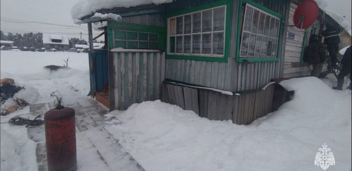 Два человека пострадали из-за взрыва бытового газа в селе Тулой