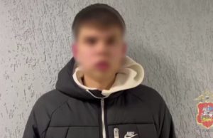 Парень из Республики Алтай подрабатывал курьером у телефонных мошенников