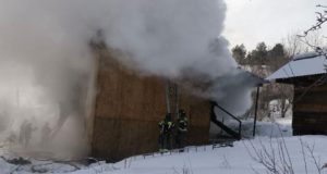 В Горно-Алтайске произошел пожар в садовом товариществе