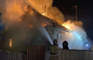 Пожар в жилом доме произошел в Майме