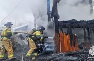 Дом и машина сгорели в Горно-Алтайске