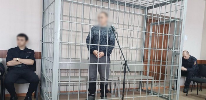 Работник лесничества предстанет перед судом за помощь «черному» лесорубу