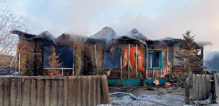 Крупный пожар в Кош-Агаче: сгорел жилой дом