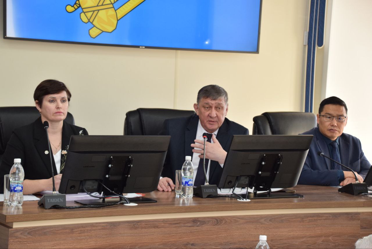 Депутаты внесли изменения в бюджет Горно-Алтайска 