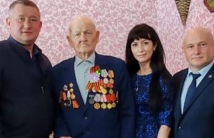 Ветеран Великой Отечественной войны Макар Иванович Вершинин отметил 98-летие Ветеран Великой Отечественной войны Макар Иванович Вершинин отметил 98-летие