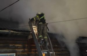 Крупный пожар произошел в Караколе Крупный пожар произошел в Караколе