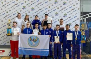 Спортсмены с Алтая стали призёрами соревнований по кикбоксингу в Томске