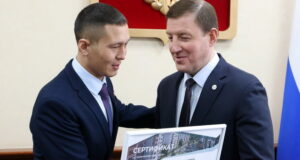 Героям России подарили трехкомнатные квартиры