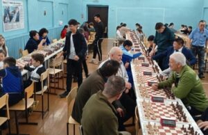 Турнир по быстрым шахматам памяти Александра Тобоева прошел в Шебалино