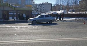 Горожанин нарушил ПДД и попал под машину
