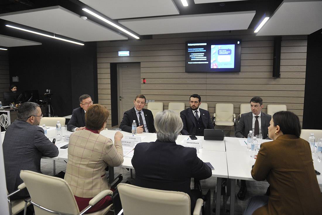 В регионе появится онлайн-портал для помощи участникам СВО и их семьям