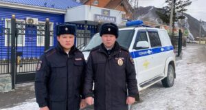 На Алтае полицейские спасли девушку от суицида