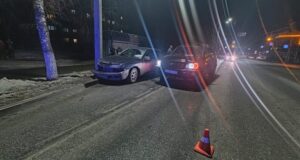 Водитель и пассажир пострадали в ДТП с двумя «Тойотами» в Горно-Алтайске Водитель и пассажир пострадали в ДТП с двумя «Тойотами» в Горно-Алтайске