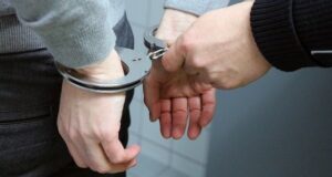 Житель Кызыл-Таша арестован за убийство односельчанина Житель Кызыл-Таша арестован за убийство односельчанина