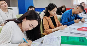На Алтае почти 80 педагогов повысили квалификацию по нацпроекту