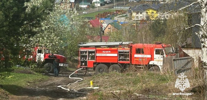 В Горно-Алтайске случился пожар в жилом доме