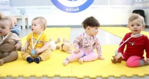 «Забег в ползунках» прошел в Горно-Алтайске