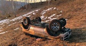 В страшном ДТП в Горно-Алтайске погибла женщина, пострадали трое детей