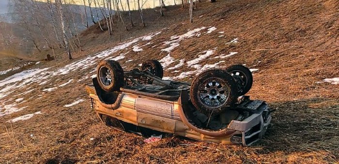 В страшном ДТП в Горно-Алтайске погибла женщина, пострадали трое детей