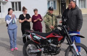 Шебалинская больница передала участникам СВО мотоцикл