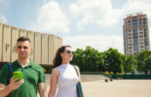 Самые популярные города для покупки квартир назвал МегаФон