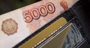 Каждый второй россиянин выбирает накопительный счет для сбережений Каждый второй россиянин выбирает накопительный счет для сбережений