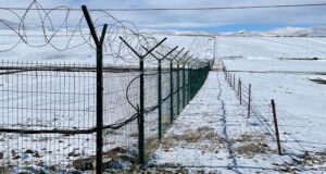 Граждане Киргизии помогали нарушителям перейти госграницу в Кош-Агаче Граждане Киргизии помогали нарушителям перейти госграницу в Кош-Агаче