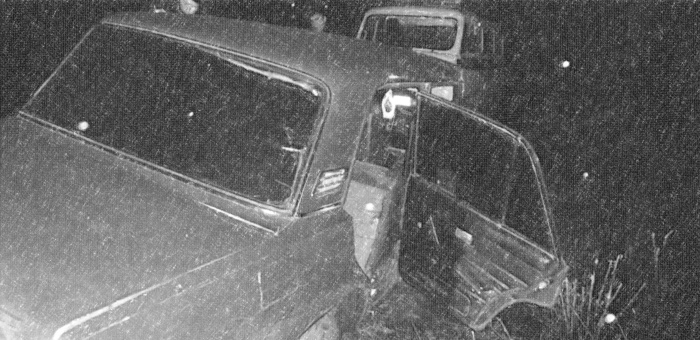 Молодые люди угнали автомобиль, чтобы доехать до подруги