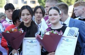 На Алтае усилят меры безопасности во время последних звонков На Алтае усилят меры безопасности во время последних звонков