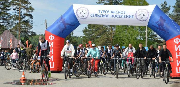 Велопробег, посвященный 80-летию Победы, прошел в Турочаке