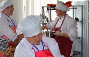 Лучшую школьную столовую выбрали на Алтае Лучшую школьную столовую выбрали на Алтае