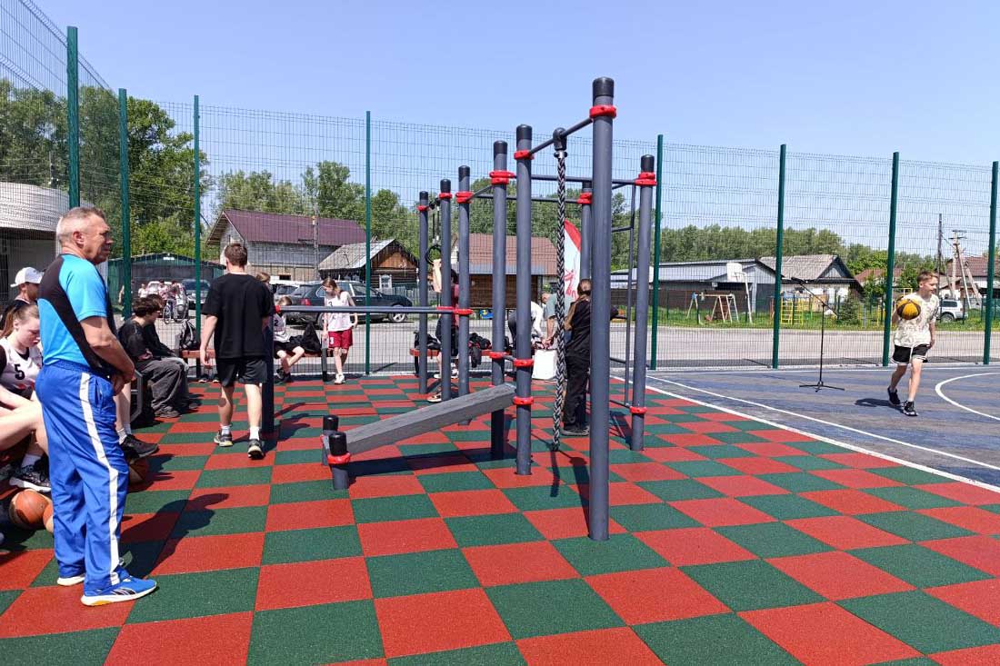 Новую спортплощадку открыли в Майме