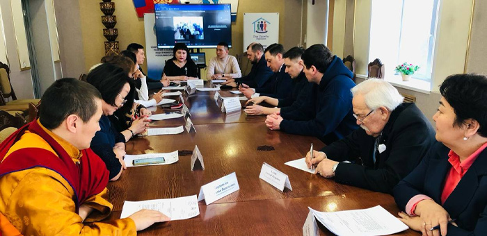 Общественная палата призывает не поддаваться на провокации