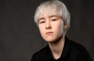 Выпускница РКЛ сдала два ЕГЭ на 100 баллов Выпускница РКЛ сдала два ЕГЭ на 100 баллов
