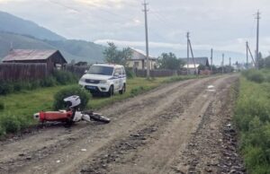 Пьяный мотоциклист впал в кому после ДТП в Усть-Коксе Пьяный мотоциклист впал в кому после ДТП в Усть-Коксе