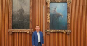 На курорте «Манжерок» открылась выставка художника Ерболата Нуриманова