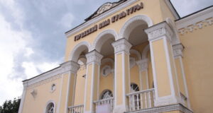В Горно-Алтайске планируют отремонтировать ДК