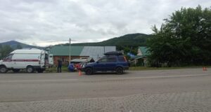В Горно-Алтайске пешеход попал под колеса иномарки и сломал бедро В Горно-Алтайске пешеход попал под колеса иномарки и сломал бедро